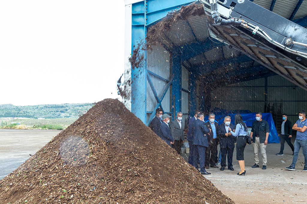 199 Ton Bitkisel Atık, Gübre Oluyor